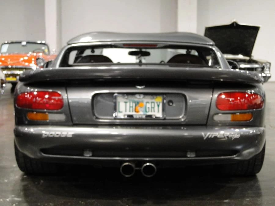 2002 Dodge Viper 2nd Gen - Image 2 of 4