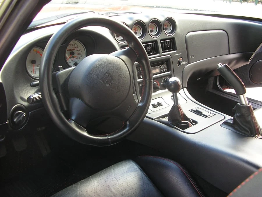 2002 Dodge Viper 2nd Gen - Image 4 of 12