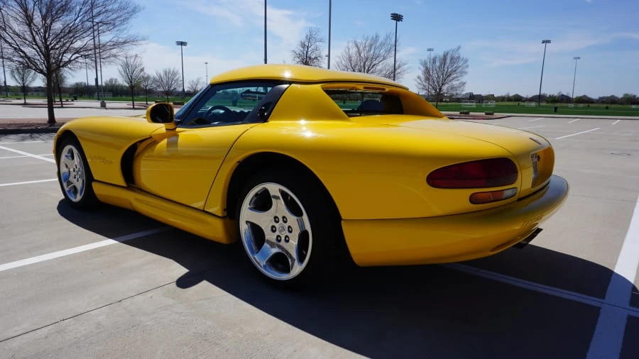 2002 Dodge Viper 2nd Gen - Image 3 of 28