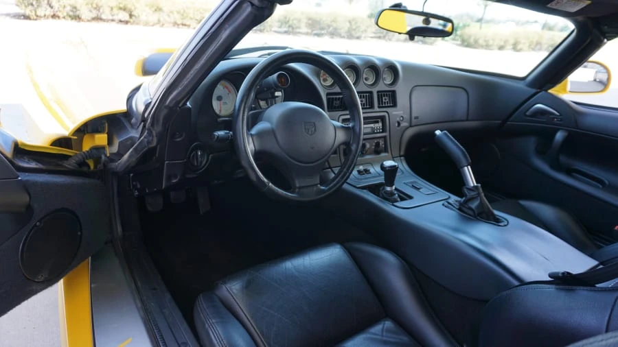 2002 Dodge Viper 2nd Gen - Image 17 of 28
