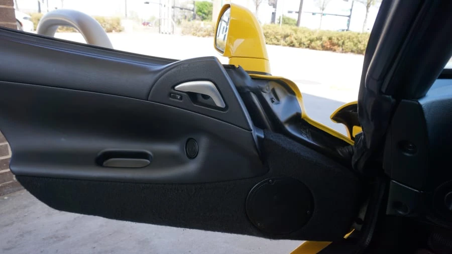 2002 Dodge Viper 2nd Gen - Image 19 of 28