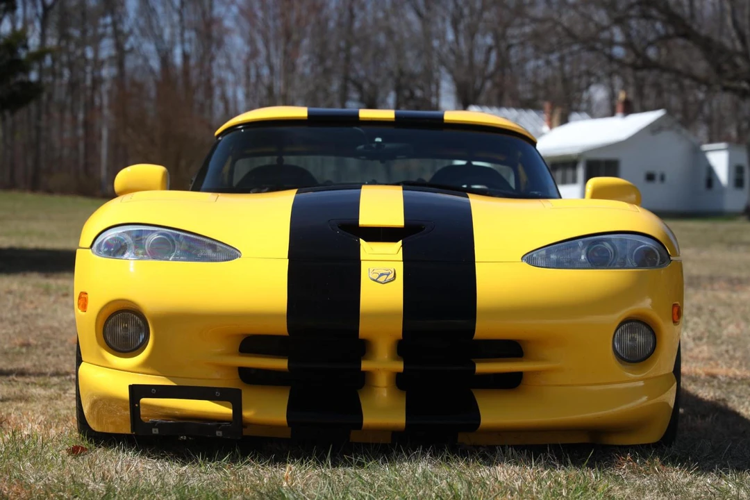 2002 Dodge Viper 2nd Gen - Image 6 of 10