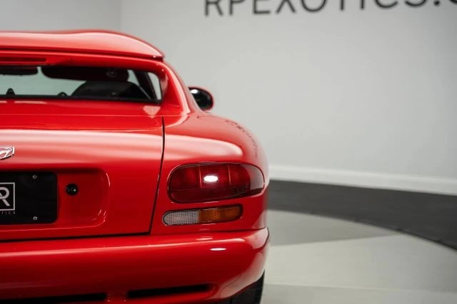 2002 Dodge Viper 2nd Gen - Image 17 of 21