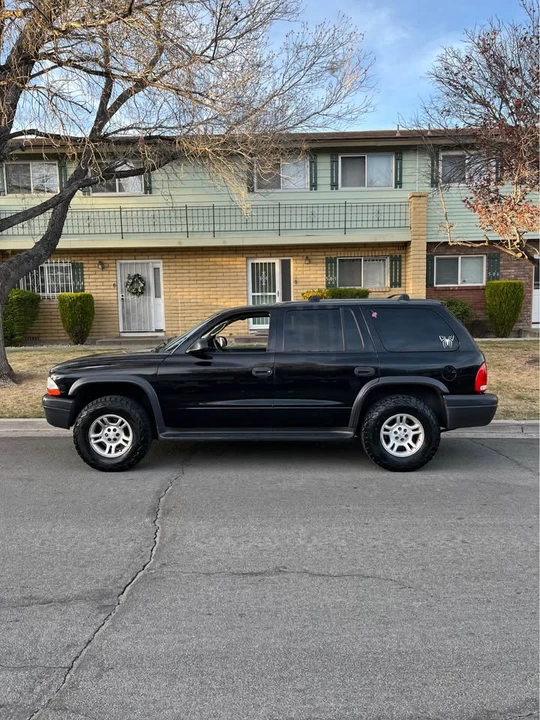 2002 Dodge Durango 1st Gen - Image 2 of 10
