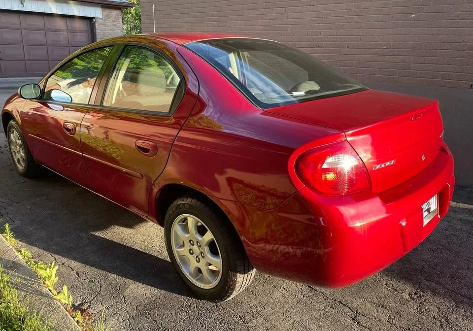 2002 Dodge Neon - Image 2 of 4