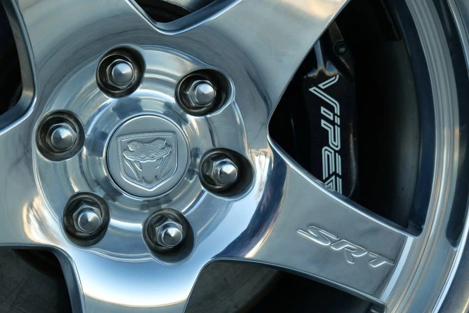 2002 Dodge Viper 2nd Gen - Image 10 of 19
