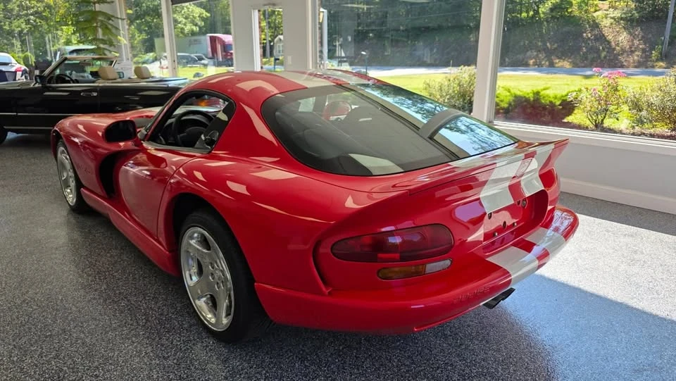 2002 Dodge Viper 2nd Gen - Image 4 of 20
