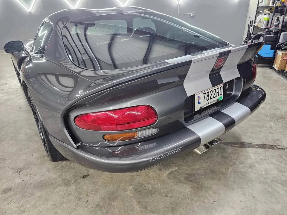 2002 Dodge Viper 2nd Gen - Image 17 of 18