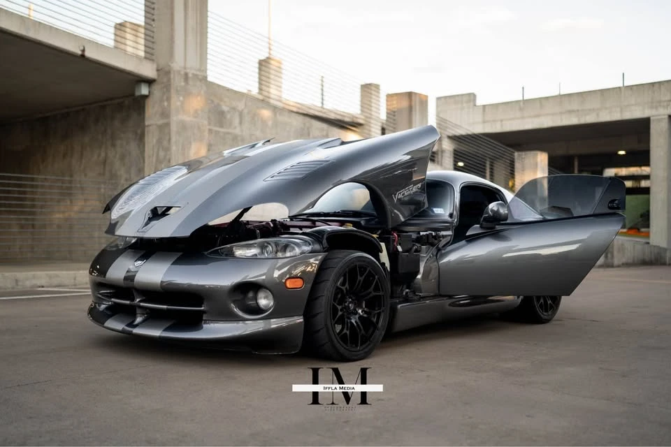 2002 Dodge Viper GTS 2nd Gen - Image 17 of 20
