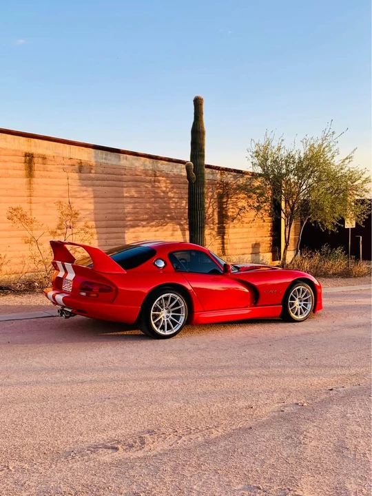 2002 Dodge Viper GTS 2nd Gen - Image 8 of 17