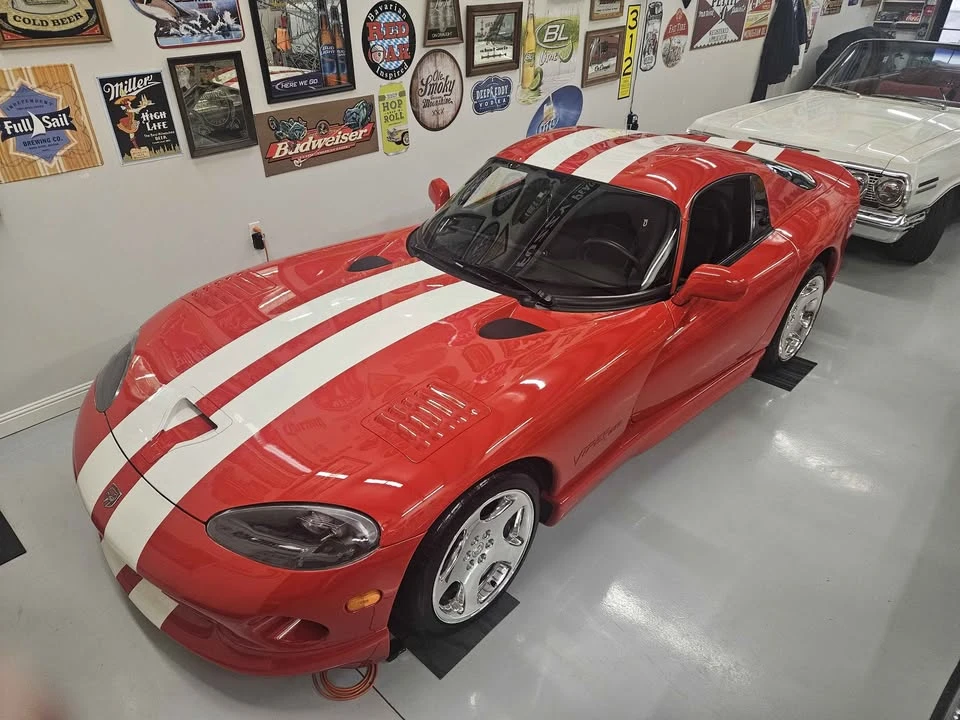 2002 Dodge Viper GTS 2nd Gen - Image 3 of 18