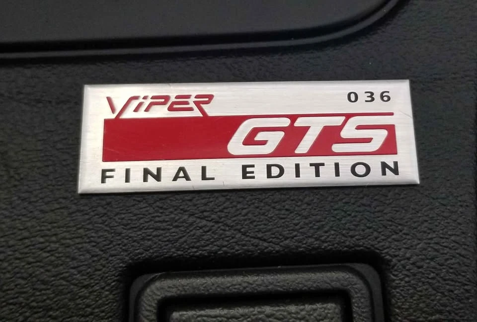 2002 Dodge Viper GTS 2nd Gen - Image 13 of 18