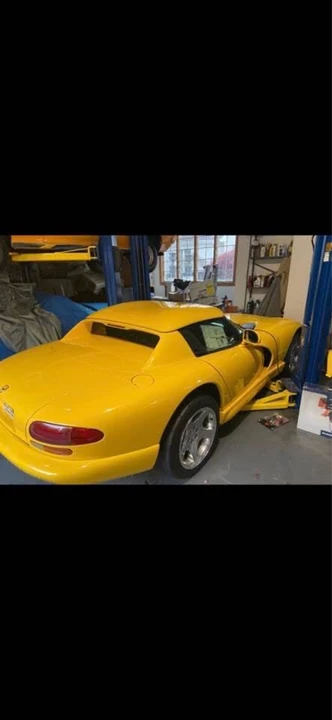 2002 Dodge Viper 2nd Gen - Image 13 of 19