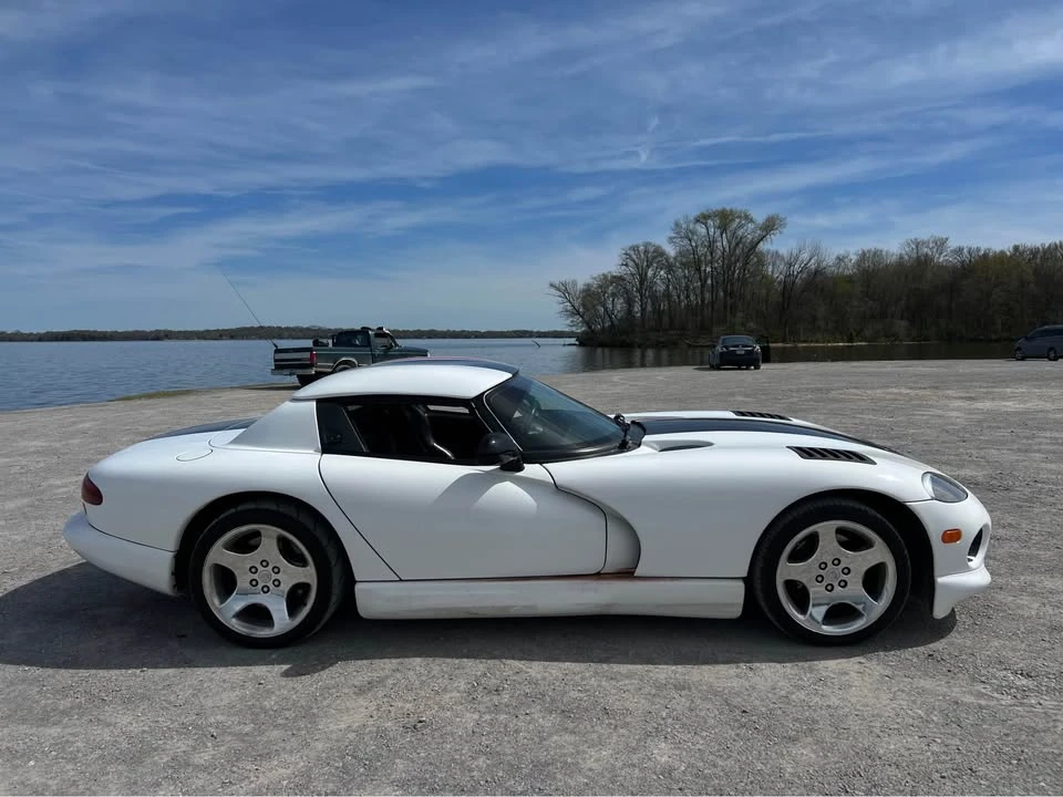 2002 Dodge Viper 2nd Gen - Image 5 of 14