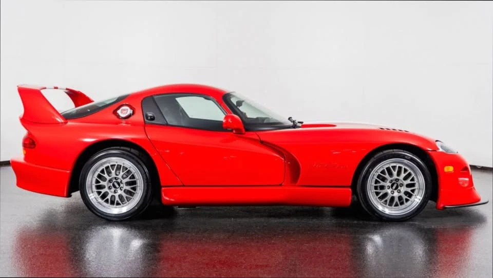 2002 Dodge Viper GTS 2nd Gen - Image 4 of 15