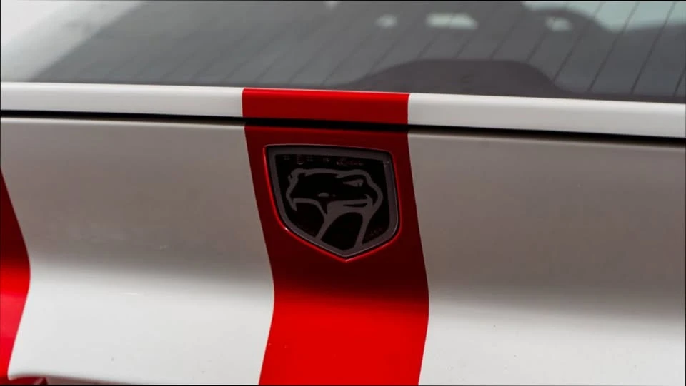 2002 Dodge Viper GTS 2nd Gen - Image 11 of 15