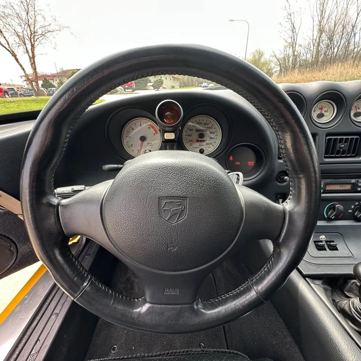 2002 Dodge Viper 2nd Gen - Image 10 of 14
