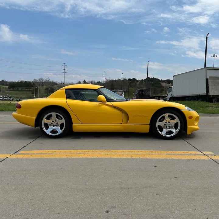 2002 Dodge Viper 2nd Gen - Image 4 of 14