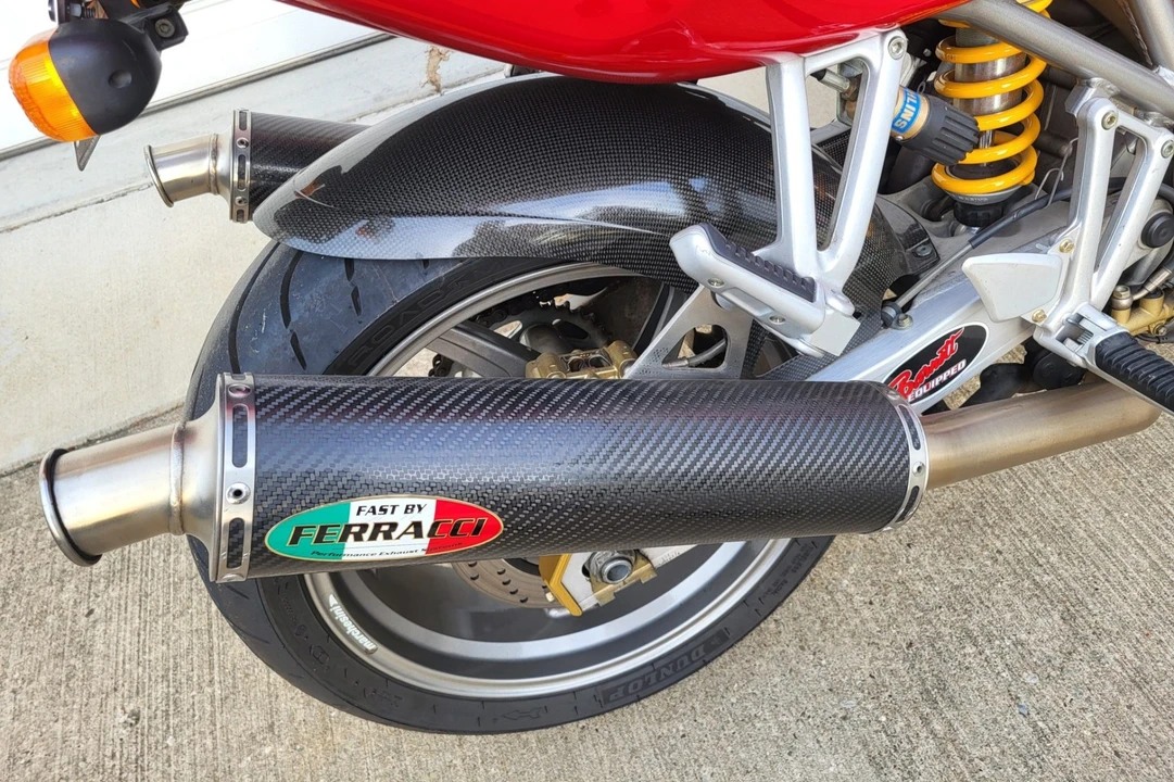 2002 Ducati 750 & 800 & 900 & 1000 - Image 6 of 7