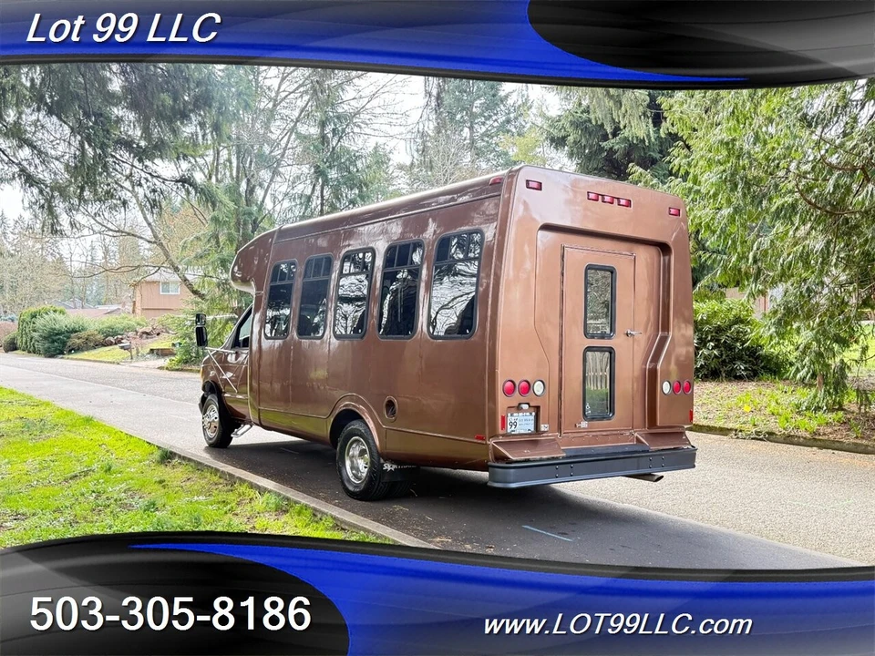 2002 Ford Econoline Van - Image 7 of 21
