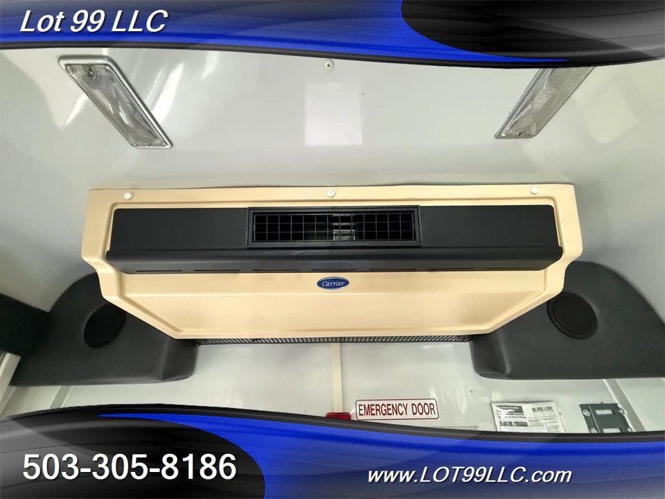2002 Ford Econoline Van - Image 15 of 21