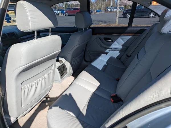 2002 BMW E39 540i - Image 10 of 18