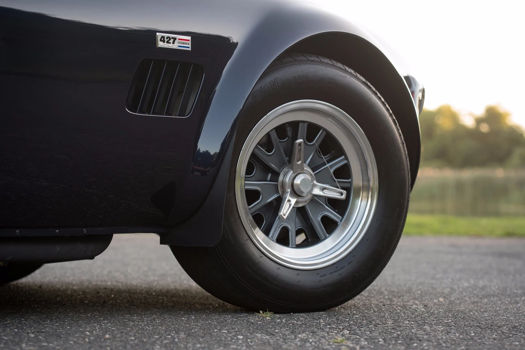 2002 Shelby Cobra Replica - Image 18 of 31