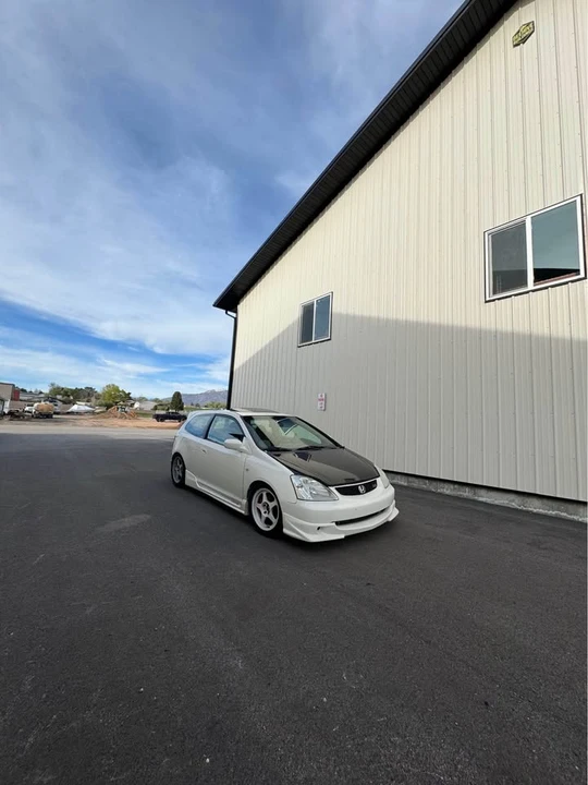 2002 Honda CR-X - Image 9 of 10