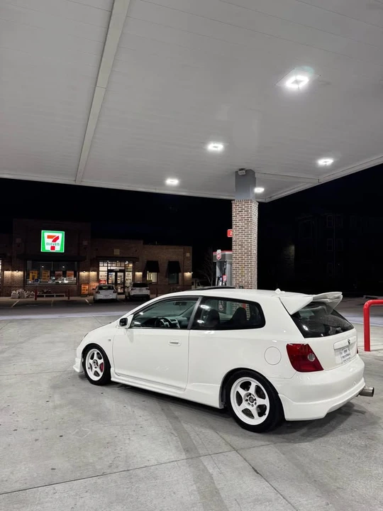 2002 Honda CR-X - Image 6 of 10