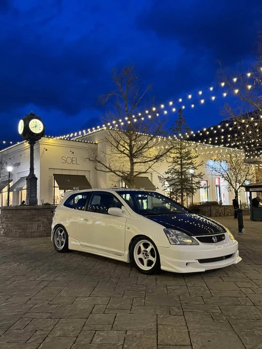 2002 Honda CR-X - Image 3 of 10