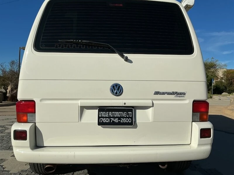 2002 Volkswagen EuroVan - Image 16 of 21