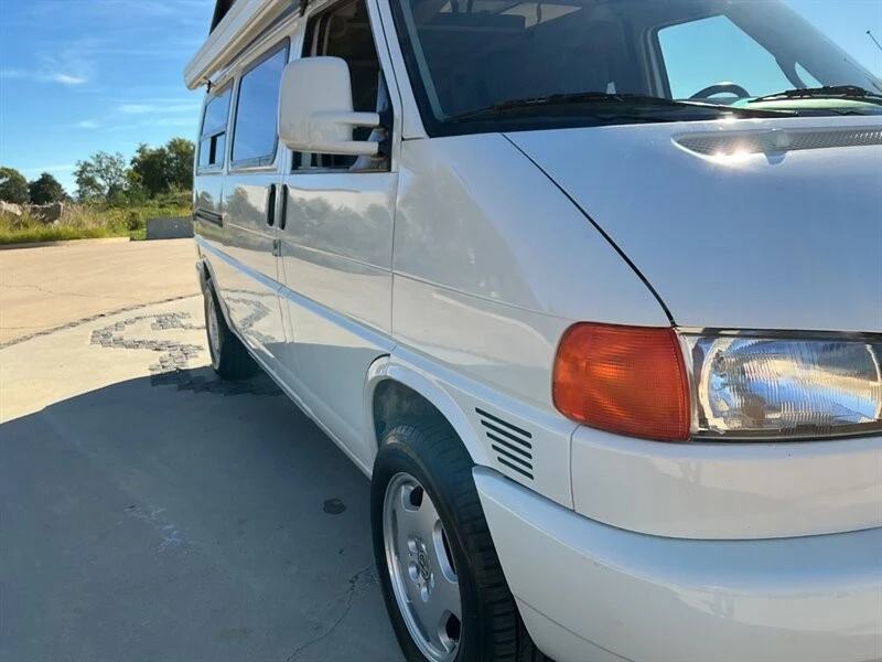2002 Volkswagen EuroVan - Image 10 of 21