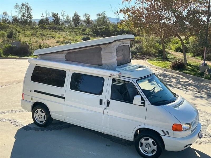 2002 Volkswagen EuroVan - Image 17 of 21