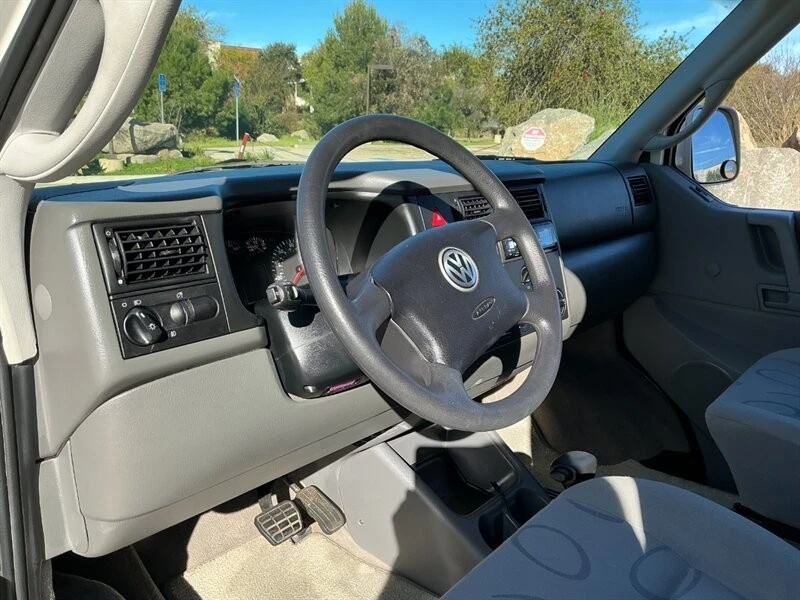 2002 Volkswagen EuroVan - Image 20 of 21