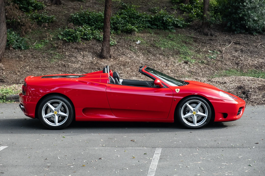 2002 Ferrari 360 Spider - Image 13 of 31