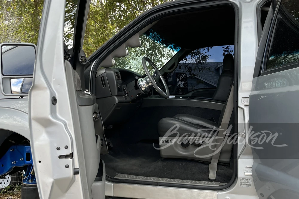 2002 Ford Super Duty 1st Gen - Image 9 of 14