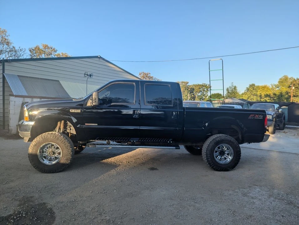 2002 Ford Super Duty 1st Gen - Image 2 of 21