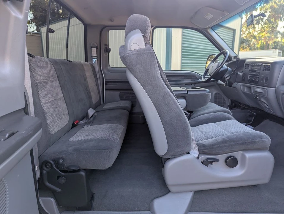 2002 Ford Super Duty 1st Gen - Image 12 of 17
