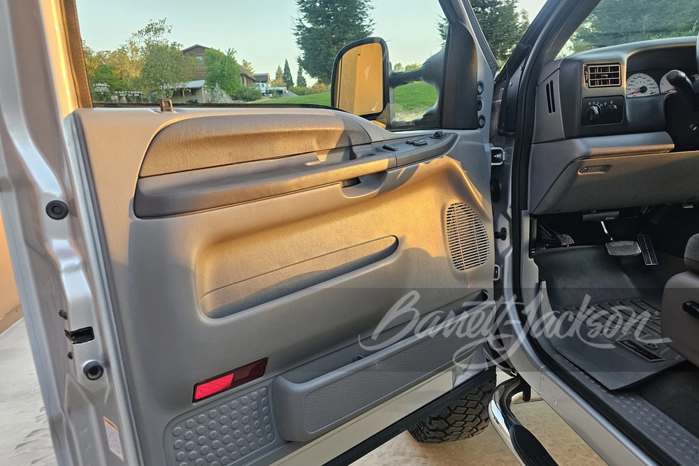 2002 Ford Super Duty 1st Gen - Image 15 of 31