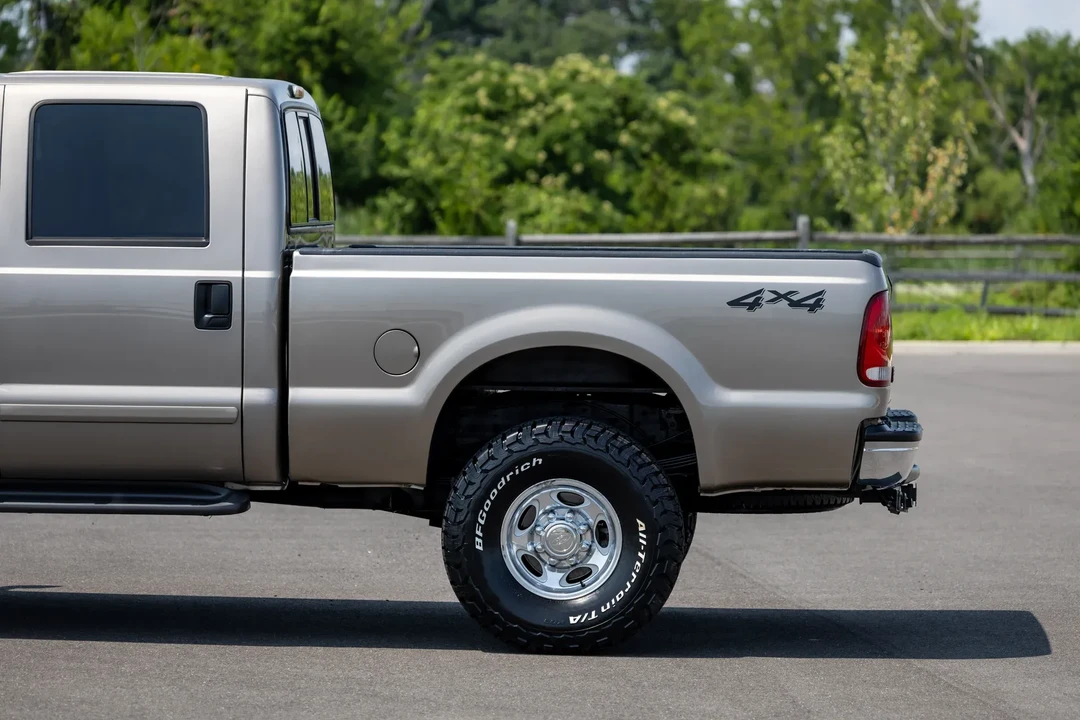 2002 Ford Super Duty 1st Gen - Image 19 of 31