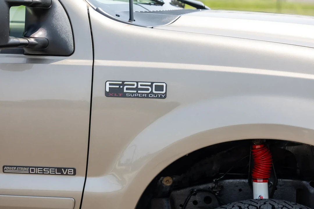 2002 Ford Super Duty 1st Gen - Image 26 of 31