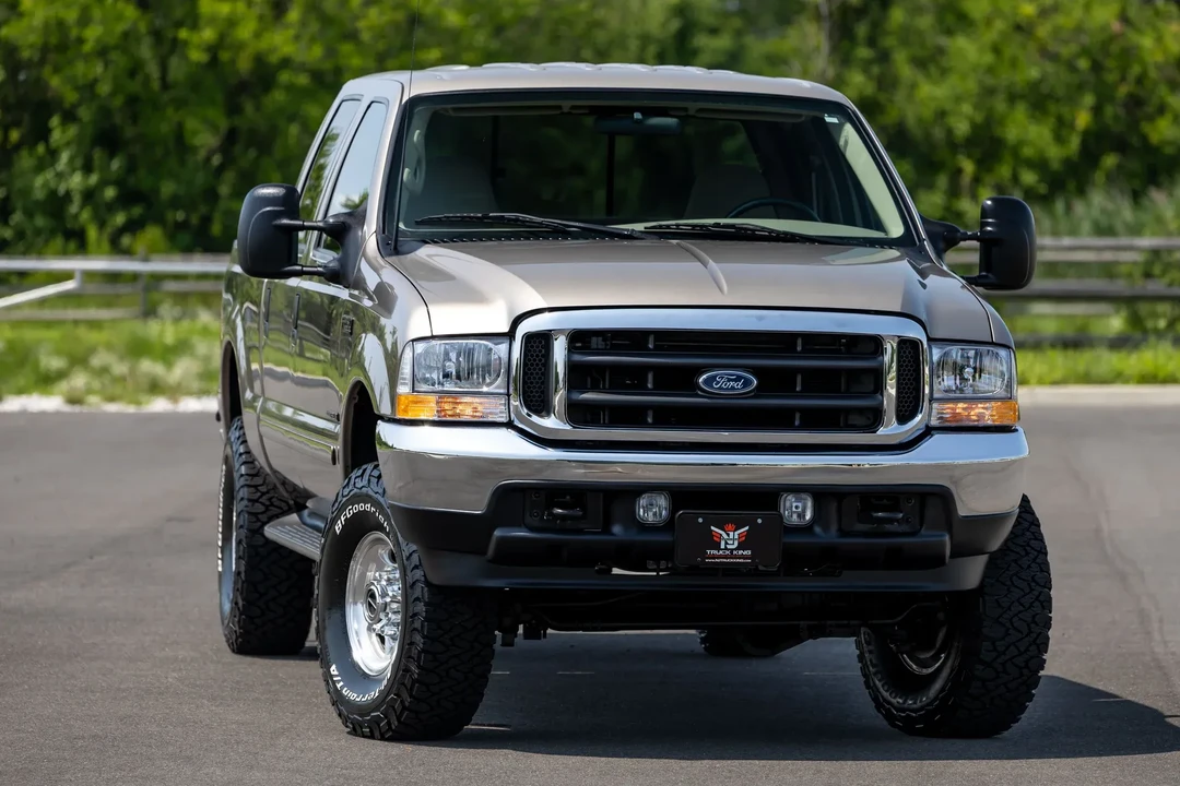 2002 Ford Super Duty 1st Gen - Image 2 of 31
