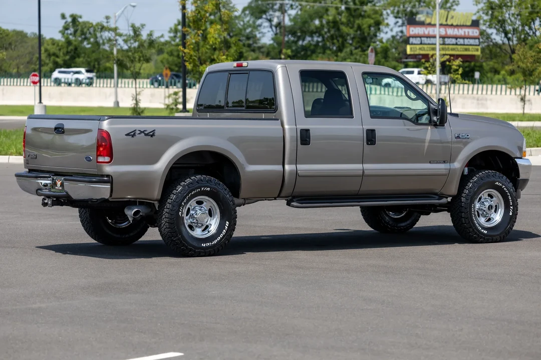 2002 Ford Super Duty 1st Gen - Image 10 of 31