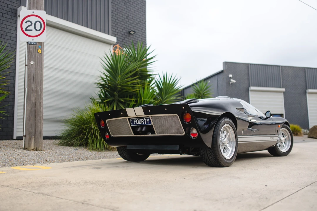 2002 Ford Replica - Image 12 of 31