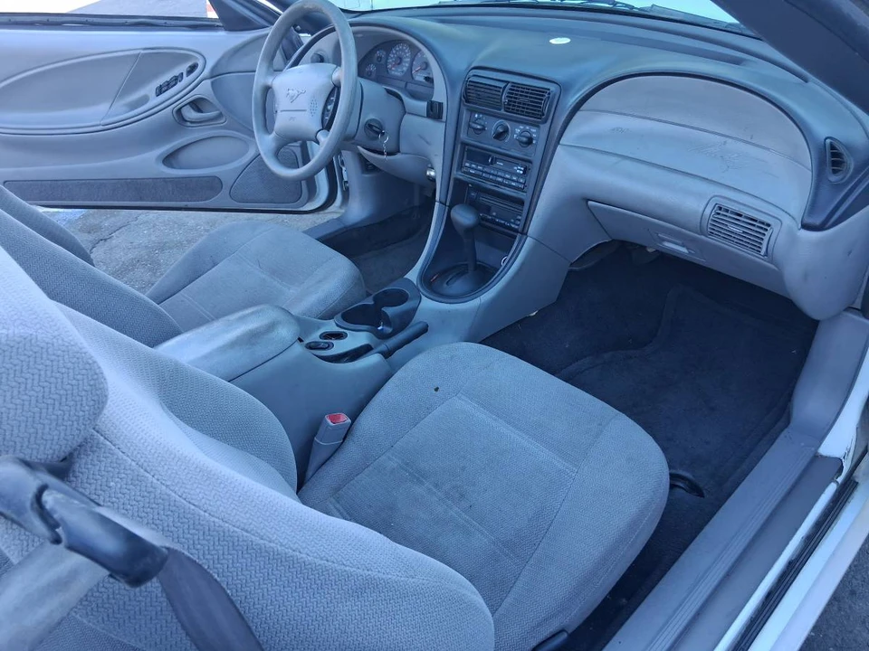 2002 Ford SN95 Mustang - Image 4 of 4