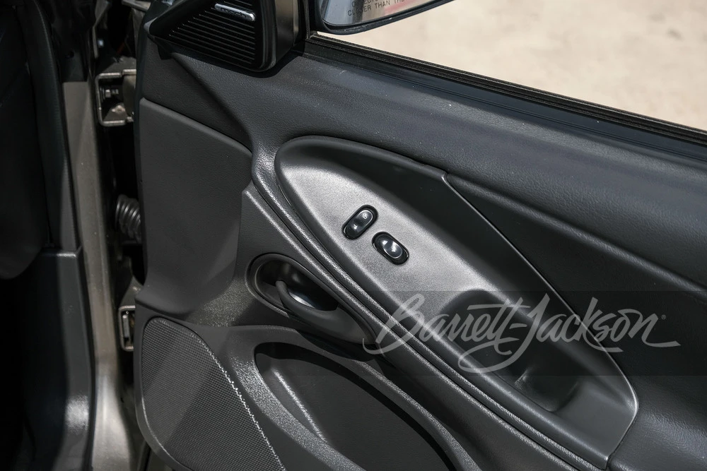 2002 Ford SN95 Mustang - Image 4 of 31