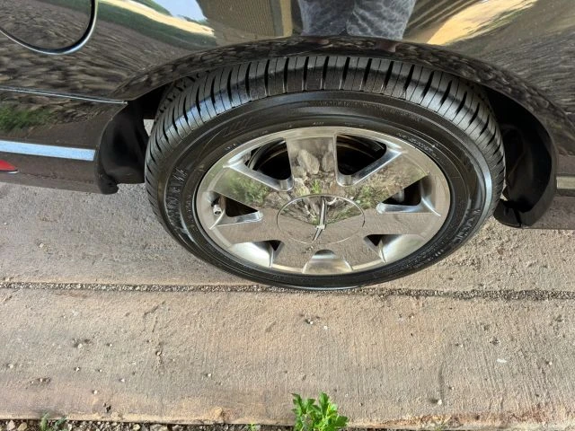2002 Ford Thunderbird 11th Gen - Image 22 of 25