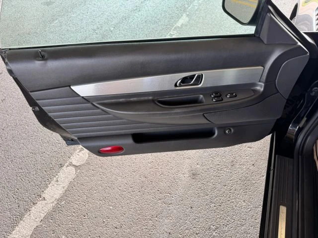 2002 Ford Thunderbird 11th Gen - Image 9 of 25
