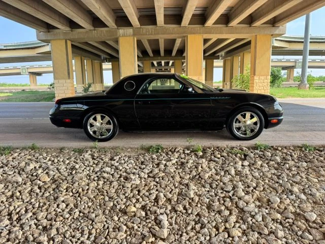 2002 Ford Thunderbird 11th Gen - Image 2 of 25