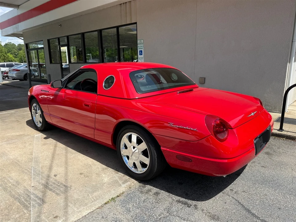 2002 Ford Thunderbird 11th Gen - Image 10 of 13